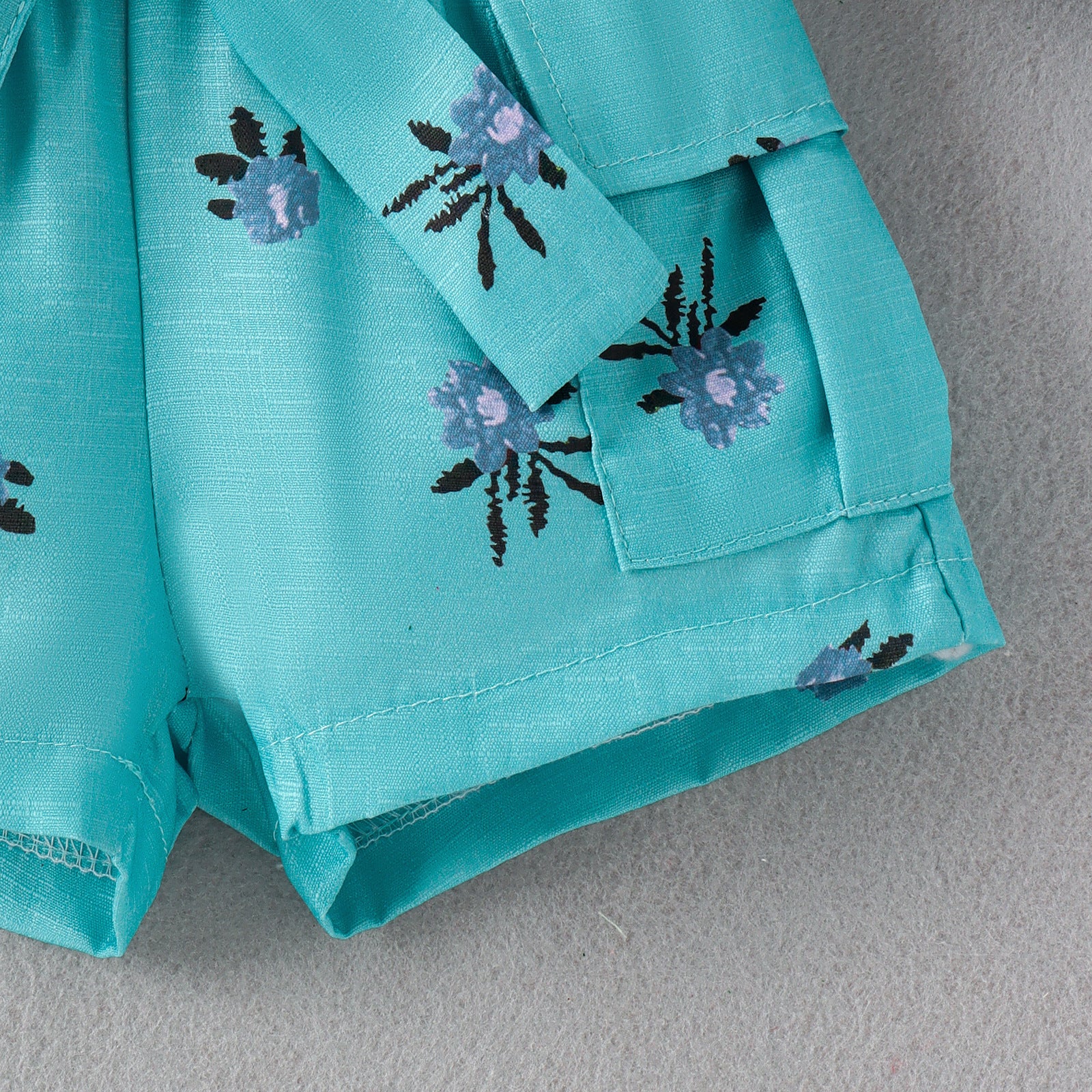 Lace neck top printed shorts set