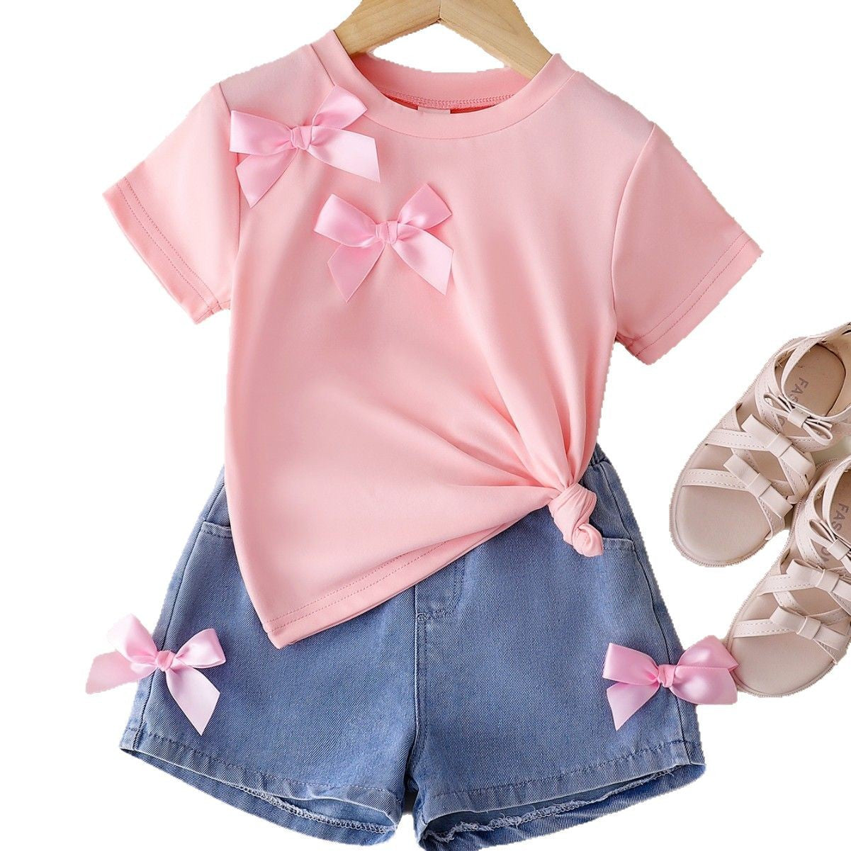 Round neck short sleeved T-shirt shorts two-piece set