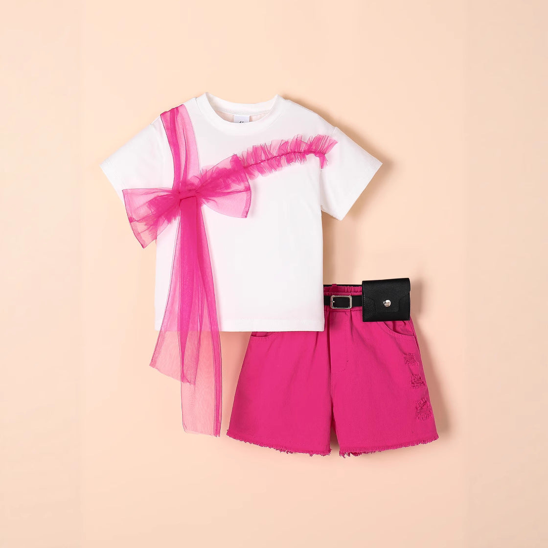 Short sleeved T-shirt denim shorts belt set